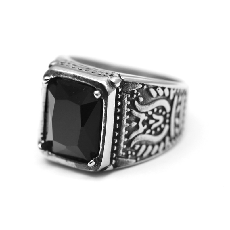 Hot Selling Fashion Crystal Ring Stackable Stainless steel  Vintage Black Square Rhinestone Finger Rings