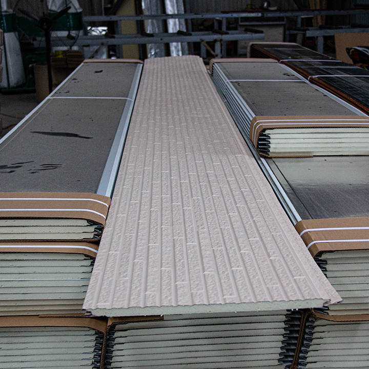 Pu Sandwich Panel Fire Proof Interior / Exterior Wall Panel Decorative Heat Insulation Metal Panel