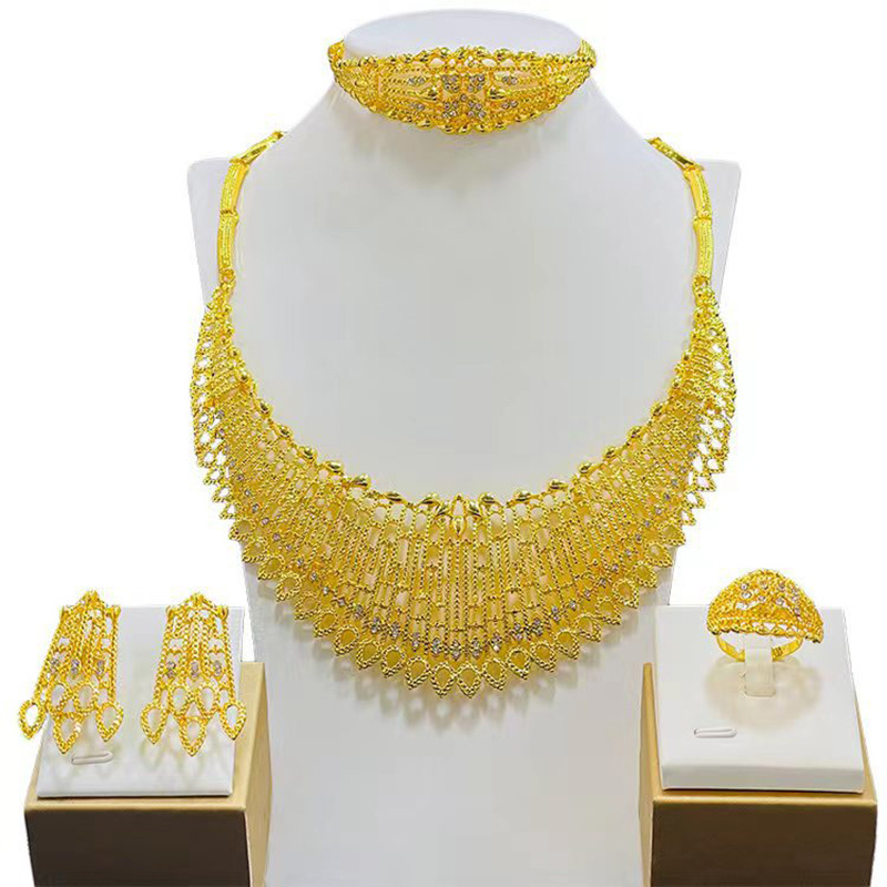 Stock Dubai 24k Gold Plated Jewelry Set Luxury India African Bridal Wedding 4pcs Set Jewelry Sets for Women