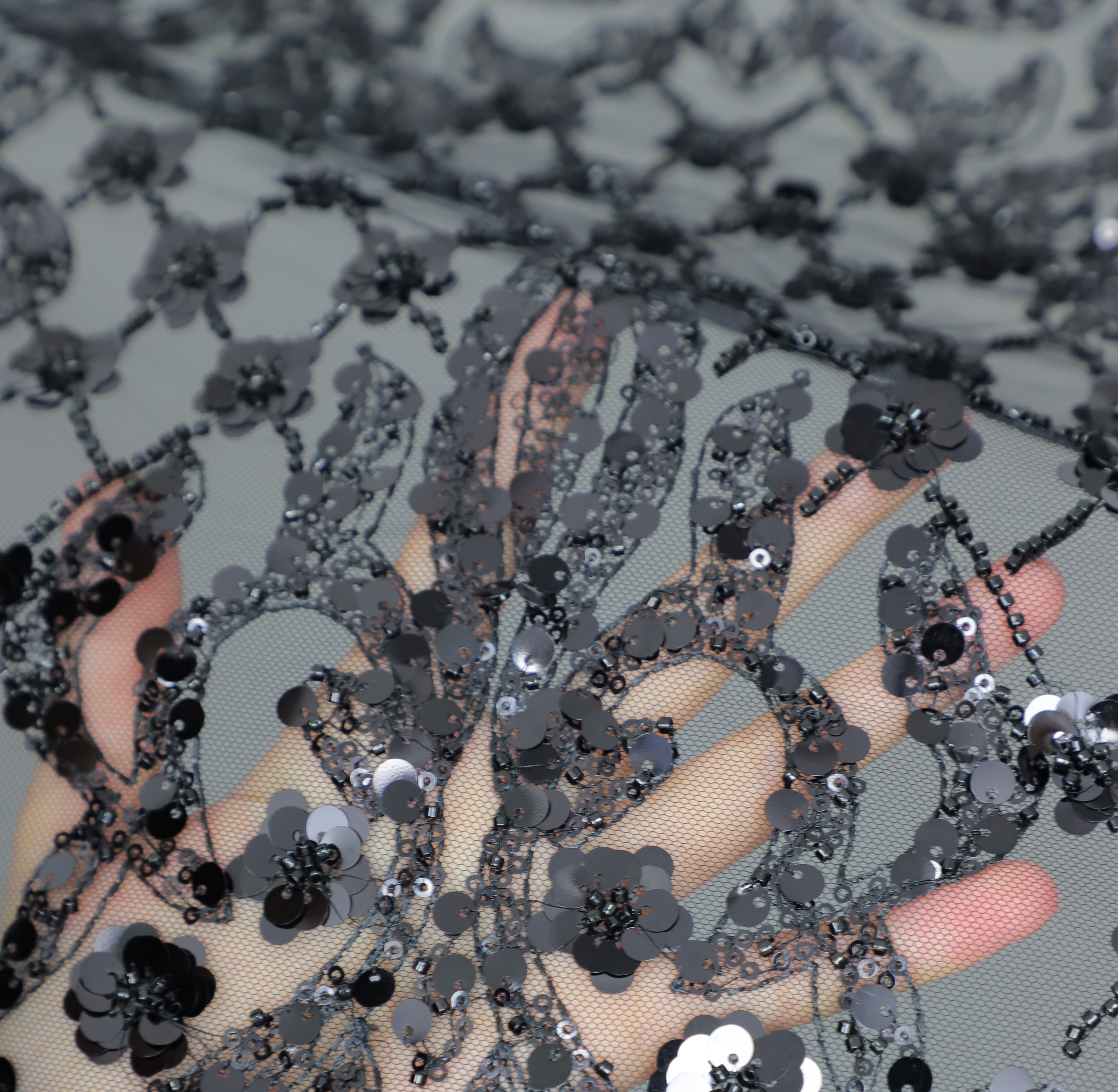 Mx863 Black beaded luxury evening fabric tulle beading lace fabric with pearls for wedding veil