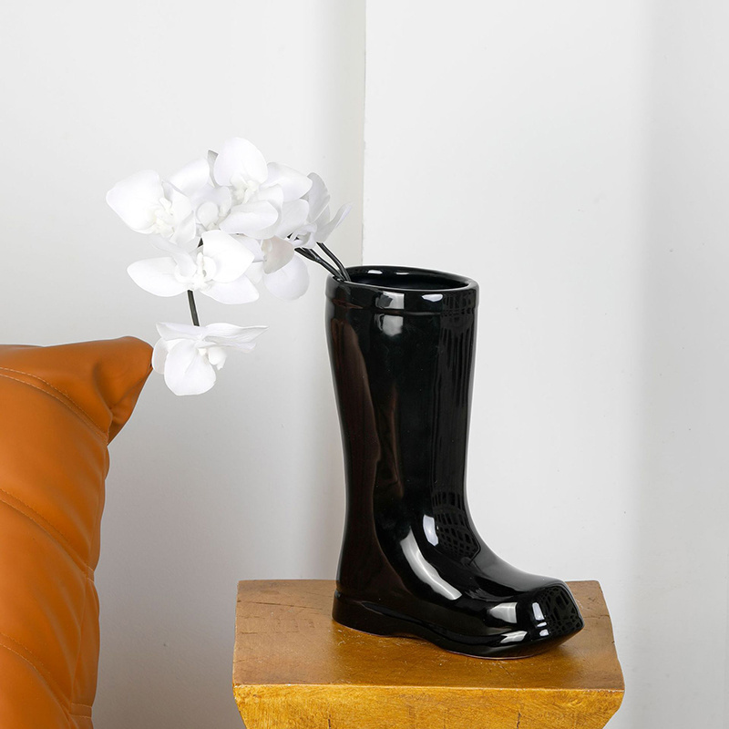 New Product Ideas 2023 12 In Tall Cowboy Cowgirl Boot Flower Vase Electroplated Silver Ceramic Floor Vase For Home Garden Decor