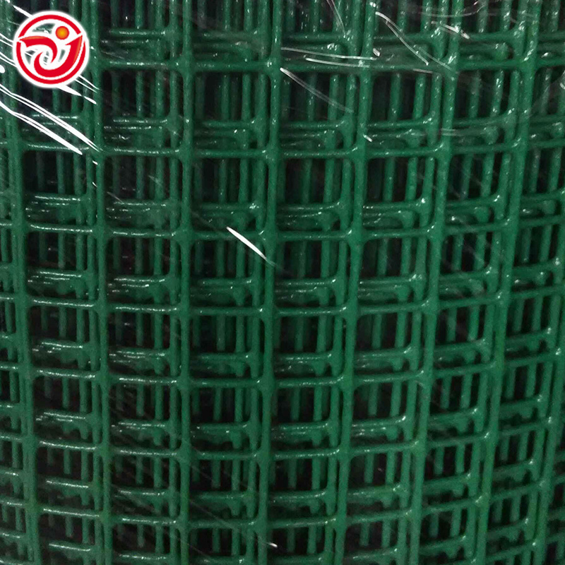 Airport Welded Wire Mesh Chicken Galvanized Welded Wire Mesh Panels