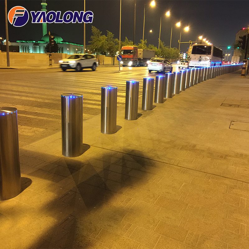 Metal Traffic Barricades Removable Stainless Steel Round Driveway Security Bollards