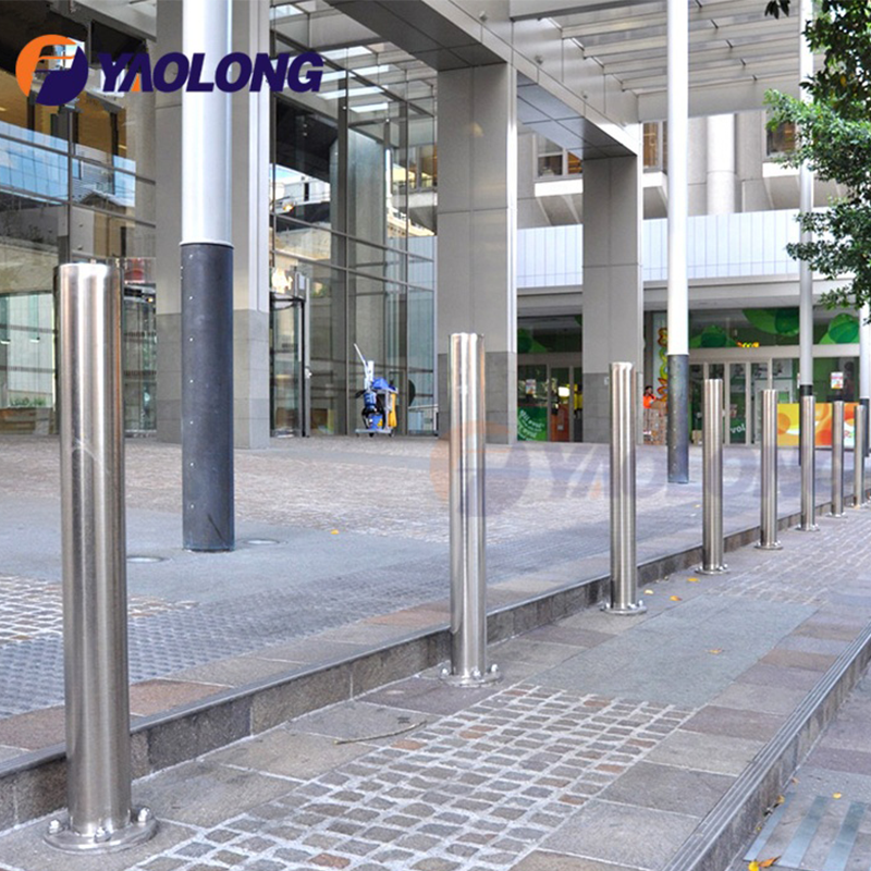 Hot Sale Traffic Crash Barrier Outdoor Cast Iron Removable Security Anti Ram Stanchion Bollard