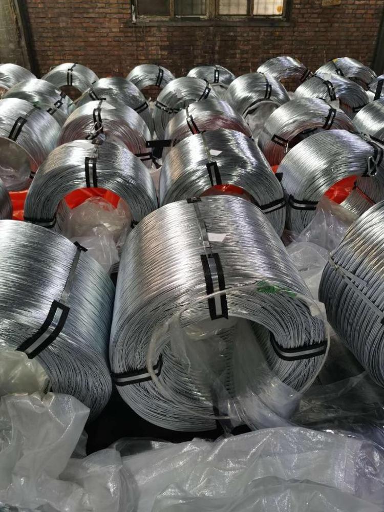 Binding Wire Q195 Electric Galvanized Wire for Chain Link Fencing Flat Wire Hot Dipped Galvanized 0.7-6.0mm 0.7mm-6.0mm ISO9001