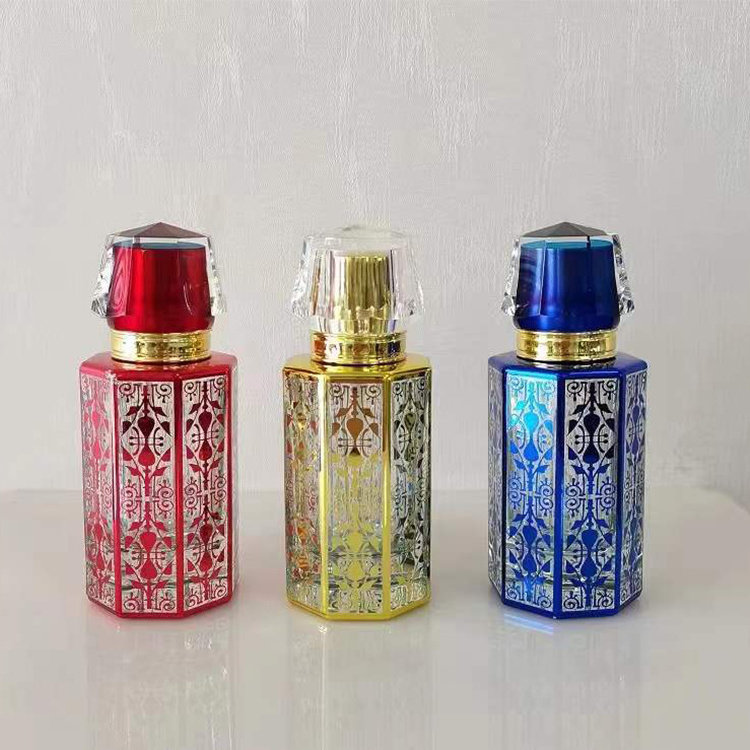 2022 Empty 30ml 50ml luxury fancy attar bottles flower shape Dubai perfume glass bottle