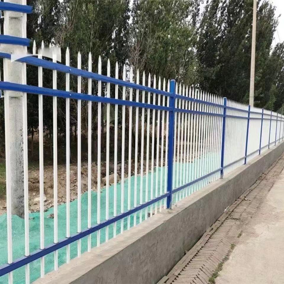 High quality 1.8m*2.4m Tubular Metal Fencing Metal tubular fence for residential garden and swimming pool