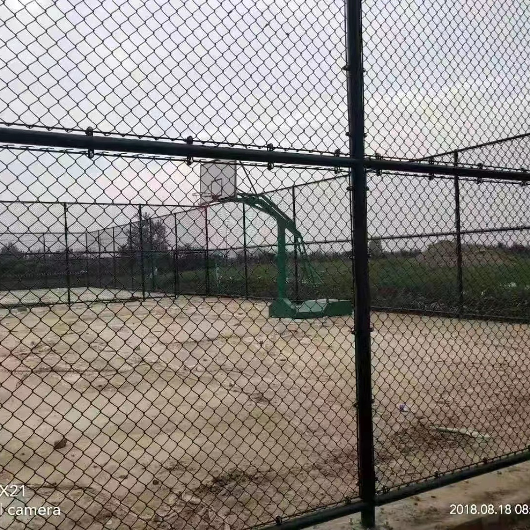 Privacy galvanized chain link fence/Chinese Supplier Excellent Quality Chain Link Fence