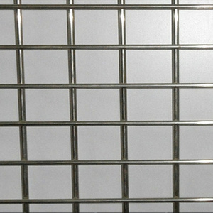 Stainless steel welded wire mesh /4*4  welded wire mesh /6mm *4*4 welded wire mesh