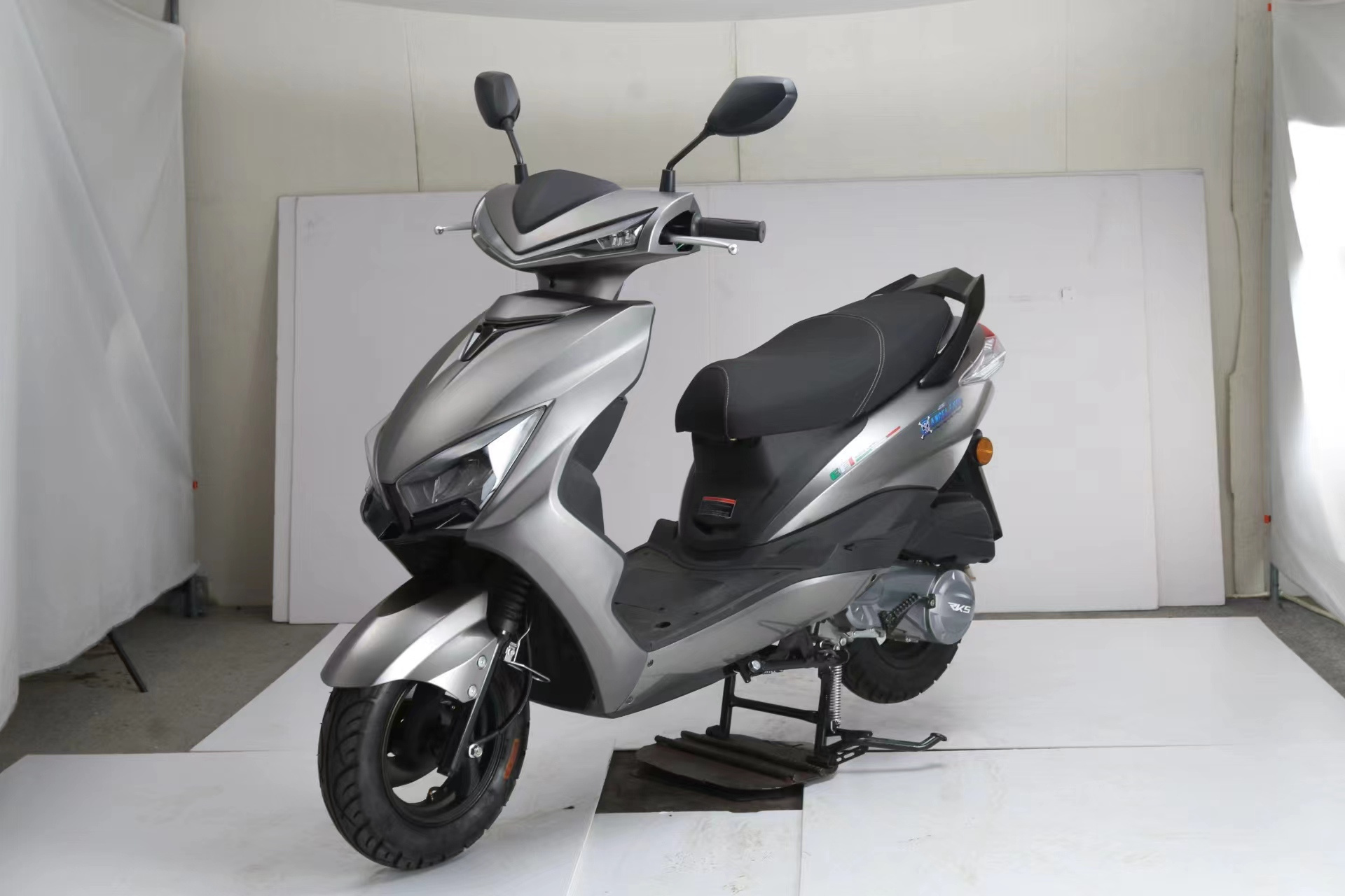 50cc Gasoline Scooter 80cc Gas Moped Gasoline Scooter 150cc Motorcycles For Sale