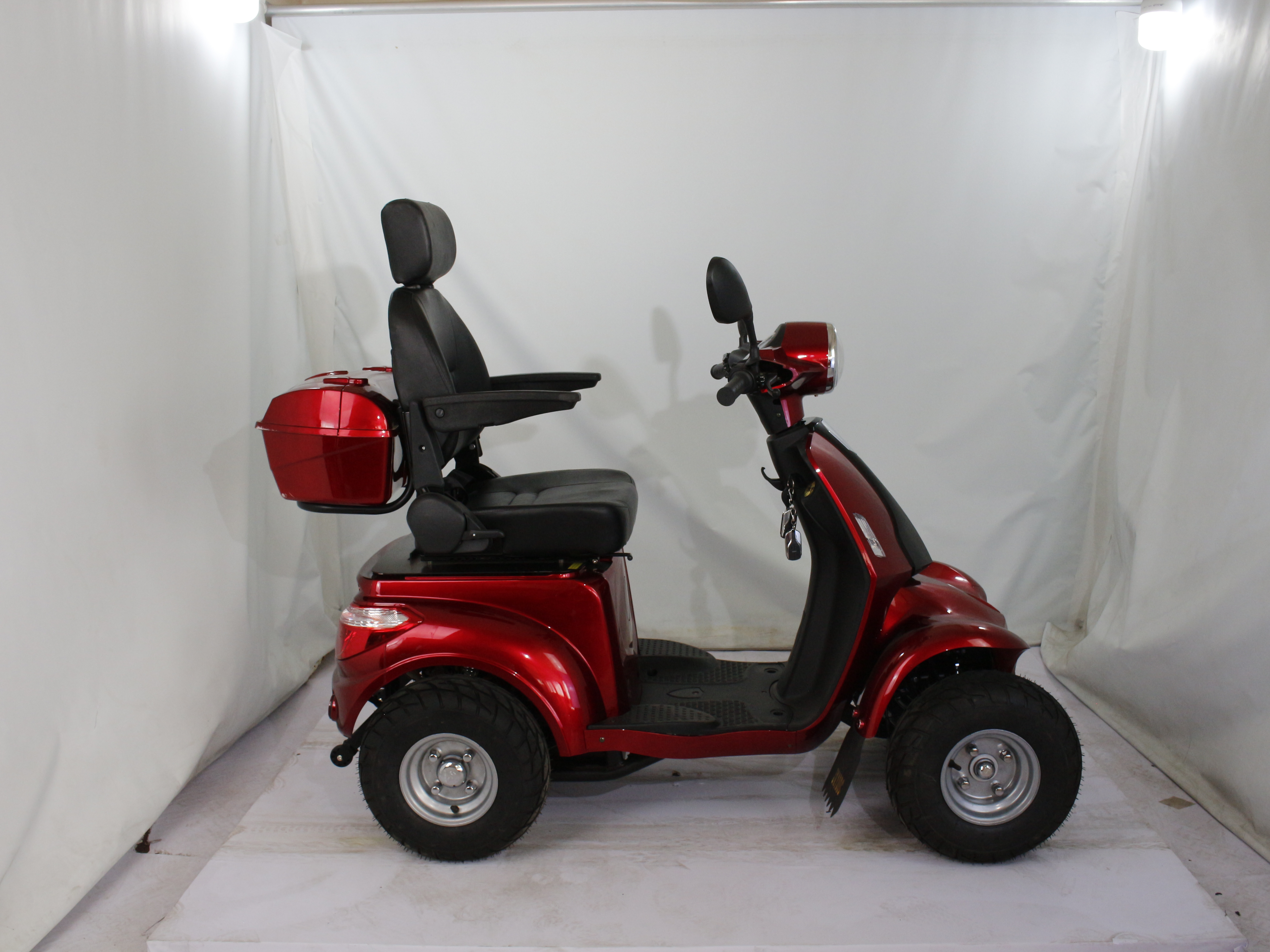 Electric Disabled Mobility Scooter New Arrival With Seat Golf Mobility Scooter