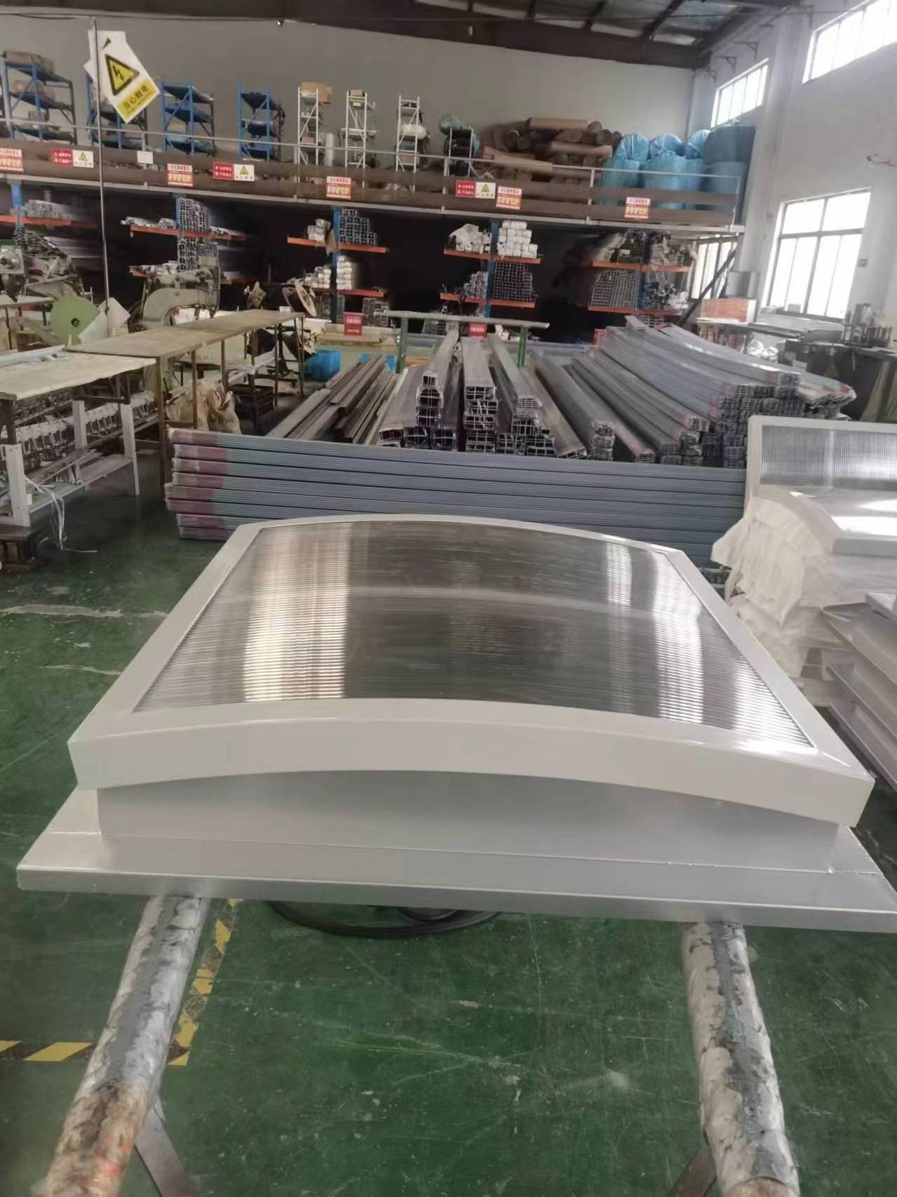 Manufacturers Supply  Circular Automatic Aluminum Alloy Roof Sun Panel Skylight Window Arched Single Flap Skylights