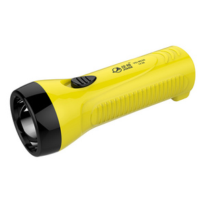 2022 jiage  rechargeable flashlight with customized plug and directly charge LED torch popular in the world market