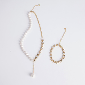 Wholesale white pearl strand natural freshwater loose pearls beads necklace set for fashion jewelry set