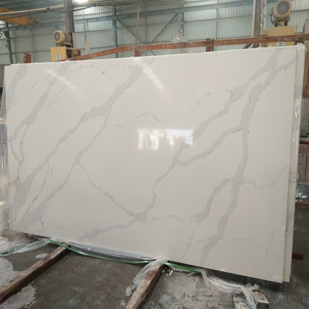 Cheap price white Calacatta Gold Quartz Stone Slab