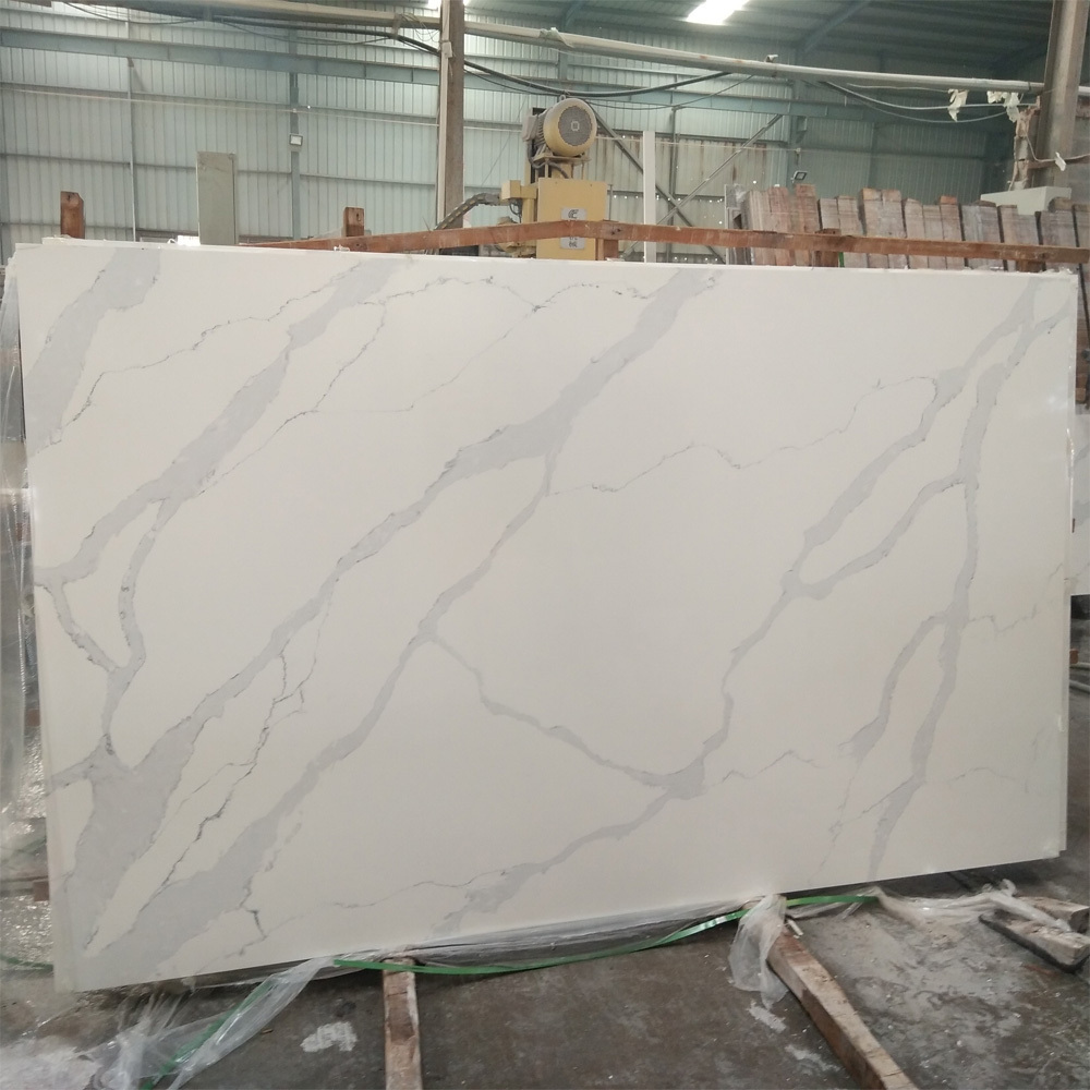 Cheap price white Calacatta Gold Quartz Stone Slab