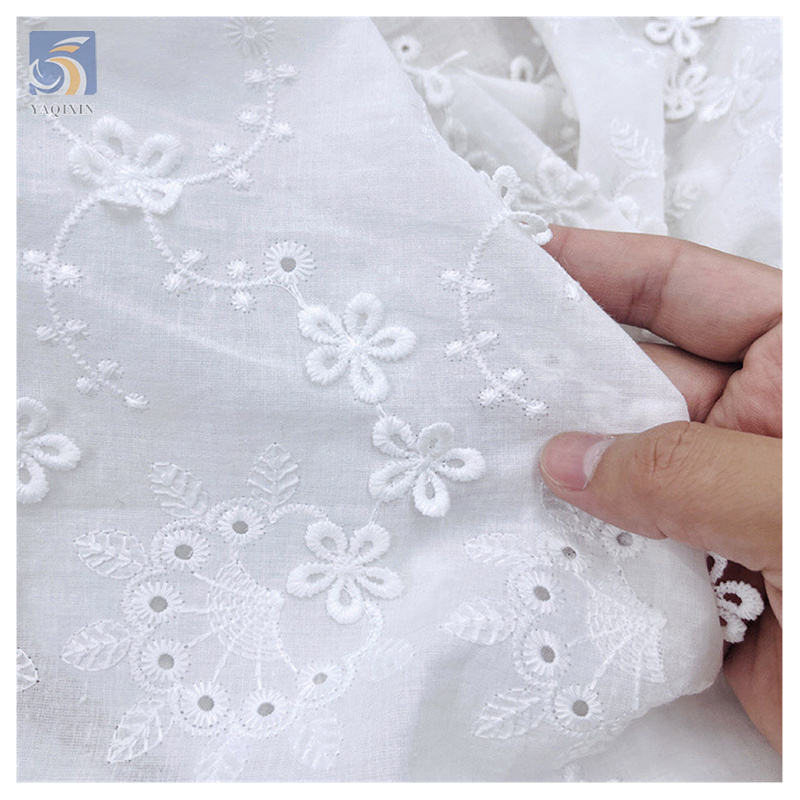 Factory Direct Sales Good Price Water Soluble Lace Fabric Cotton Voile Lace Fabric 3D Floral Embroidery Eyelet Lace Fabric