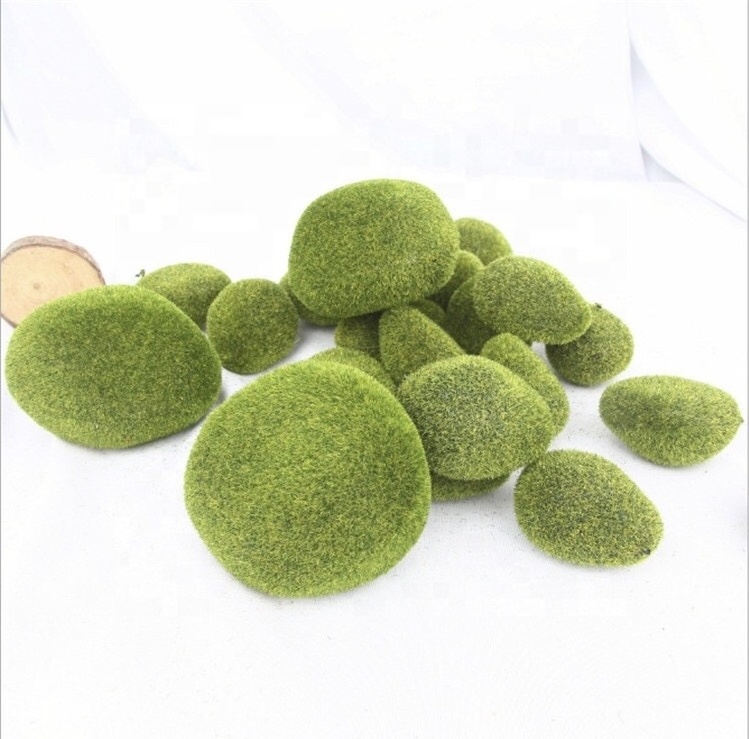 YAYUN W-3021 Wholesale Artificial Rocks Marimo Green Moss Covered Stones Ball