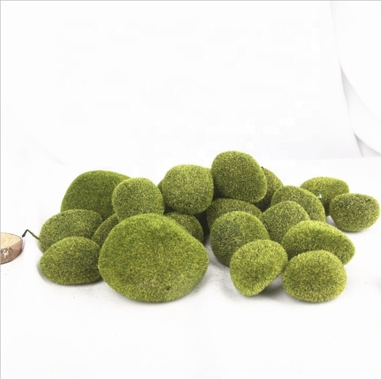 YAYUN W-3021 Wholesale Artificial Rocks Marimo Green Moss Covered Stones Ball