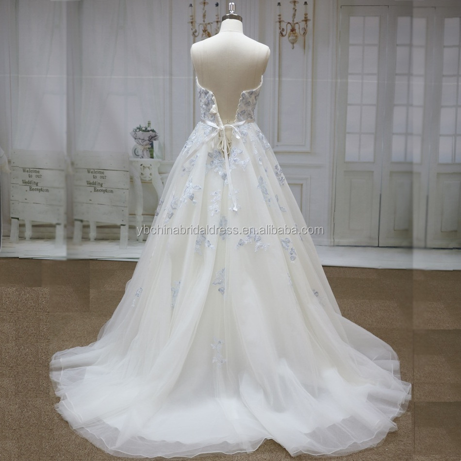 Blue lace color with beads sweetheart neckline with tulle skirt Europe wedding gown