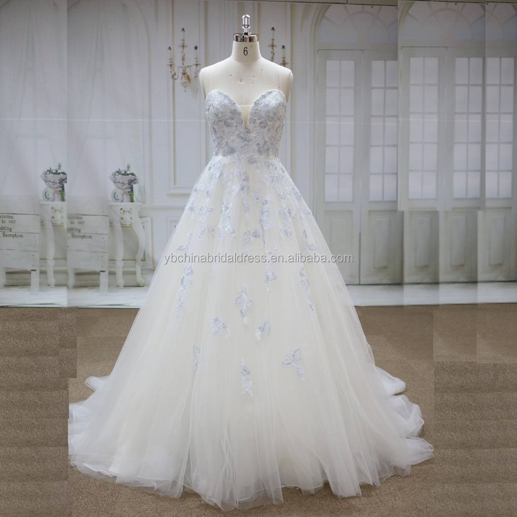 Blue lace color with beads sweetheart neckline with tulle skirt Europe wedding gown