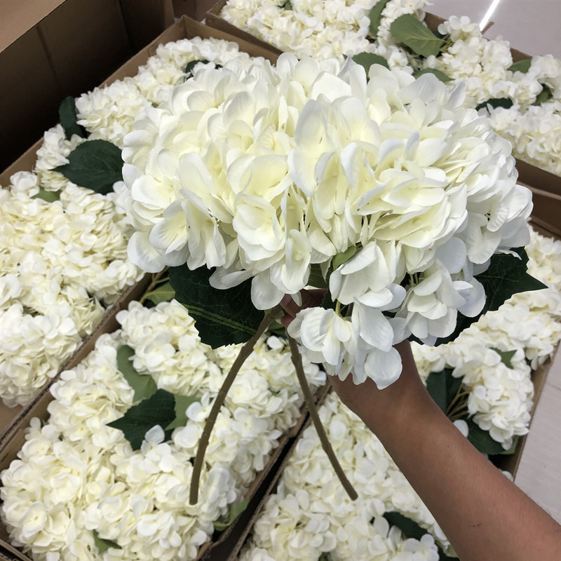 G147 Wholesale High Quality Faux Hydrangea Flower Decor Bulk White Real Touch Latex Silk Hydrangea Artificial Flower for Wedding