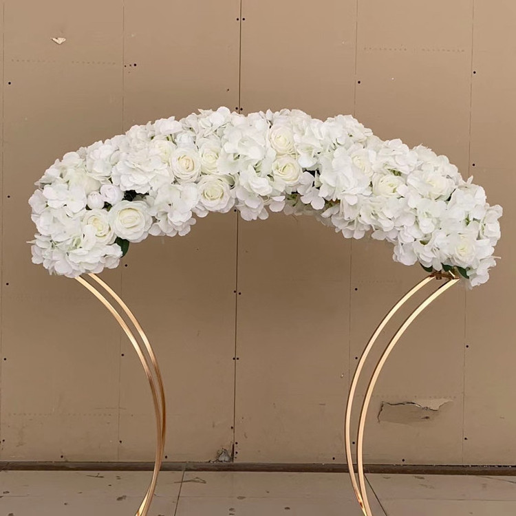 S0220 2022 new popular wedding party decoration table cylinder artificial flowers rack gold stand metal table centerpiece