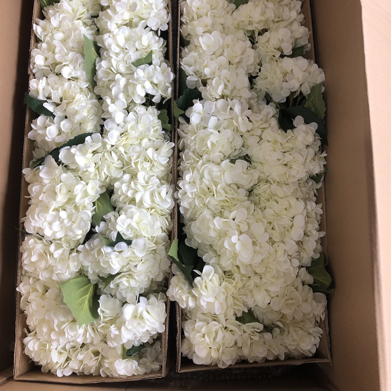 G147 Wholesale High Quality Faux Hydrangea Flower Decor Bulk White Real Touch Latex Silk Hydrangea Artificial Flower for Wedding