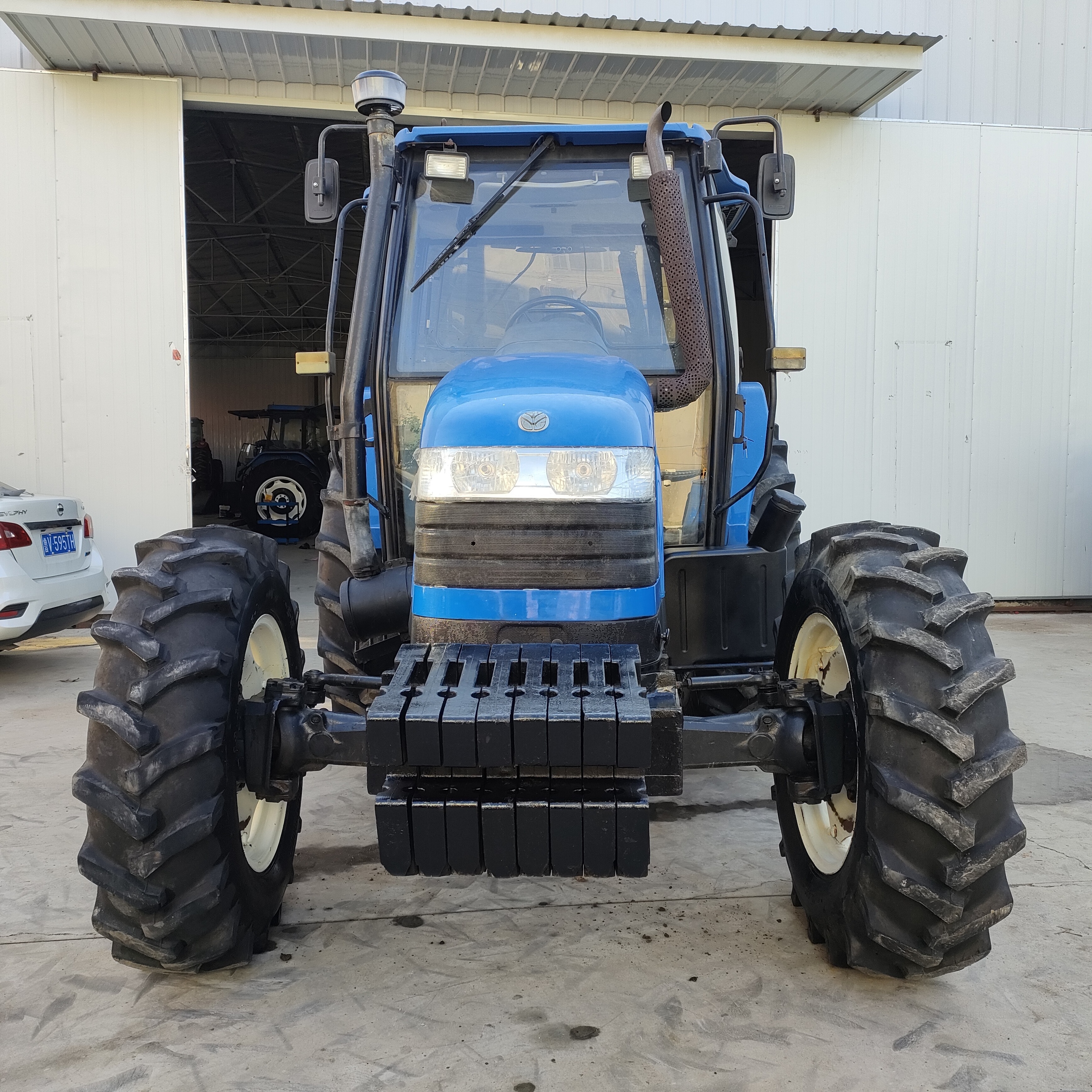 Holland model SNH904 90hp with cabin DEUTZ engine foton 254 tractor parts 12 4 28 tractor tire tractors