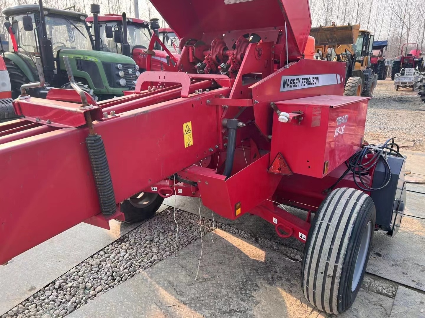 From Factory auction Used Square Balers Massey Ferguson 1840 baler