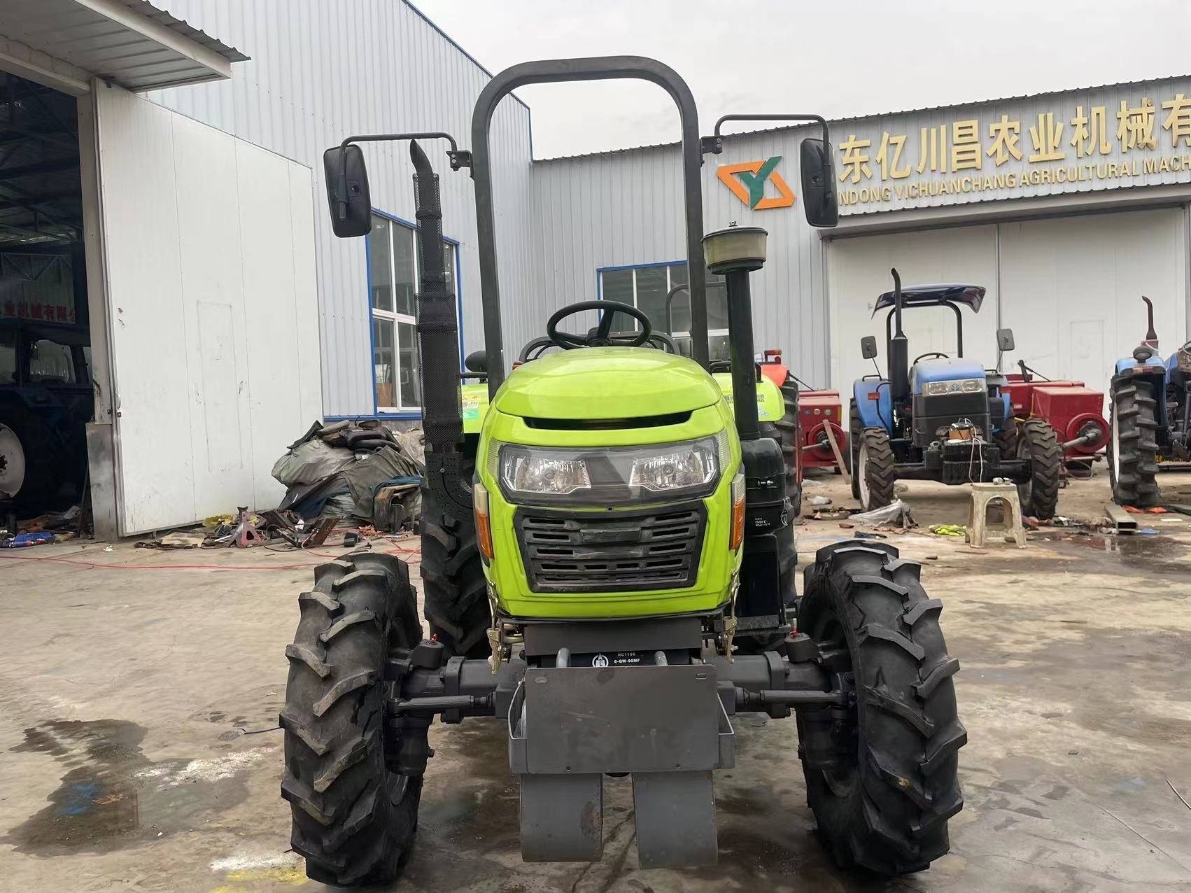 New orchard greenhouse compact forest attachments tractor 50HP compact tractor farm machinery 4wd tractor for cheap price sale