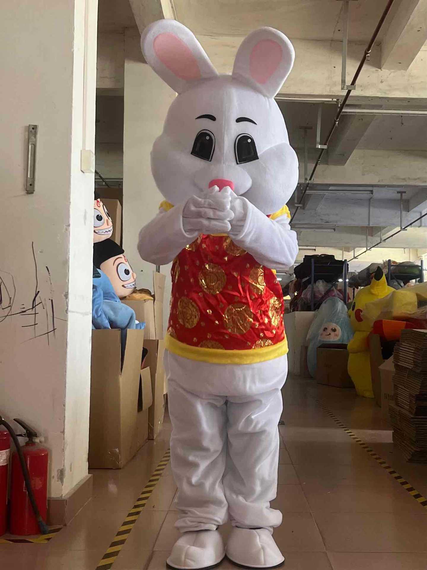 CBunny Mascot Easter Rabbit Costume Adult Fancy Dress White Adult Easter Bunny Mascot Walking Costume For Halloween Party Event