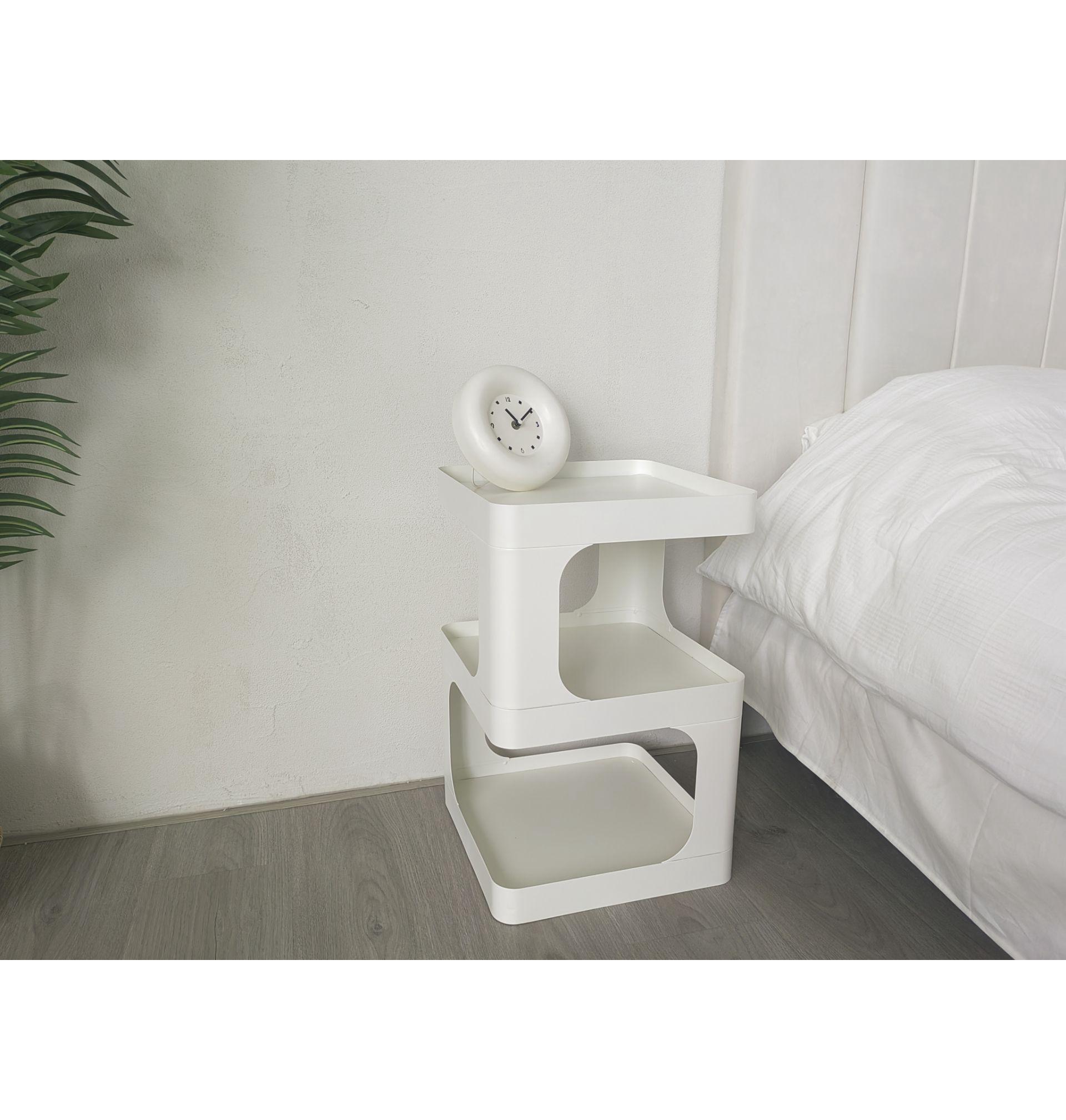 S Shape Coffee Side Table Furniture Reasonable Price New Arrival Modern Metal Hotel Bedside Table