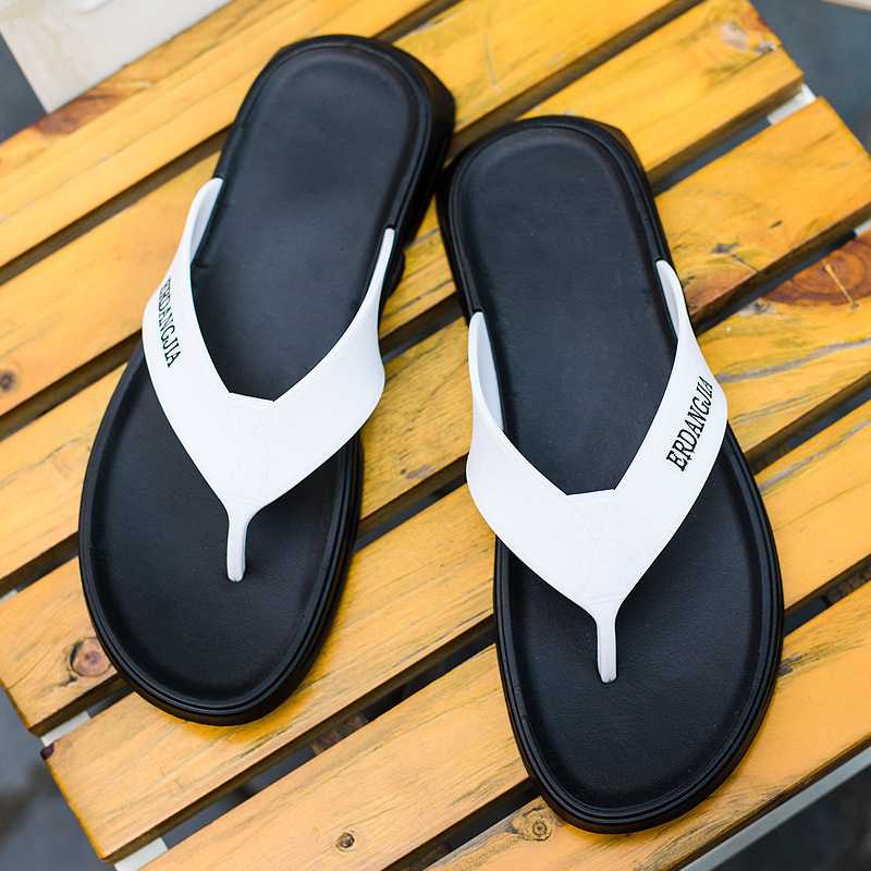 summer spot wholesale flip flops men's slippers new Korean personality beach shoes rubber flip flops