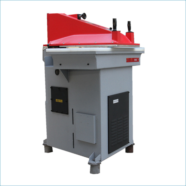 Small clicker fabric die cutting press