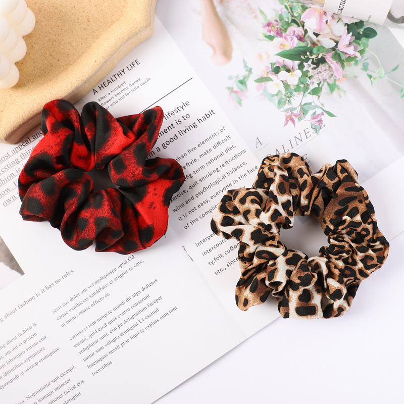 2023  Wholesale fashionable China scarves animal print elastic hair scrunchies