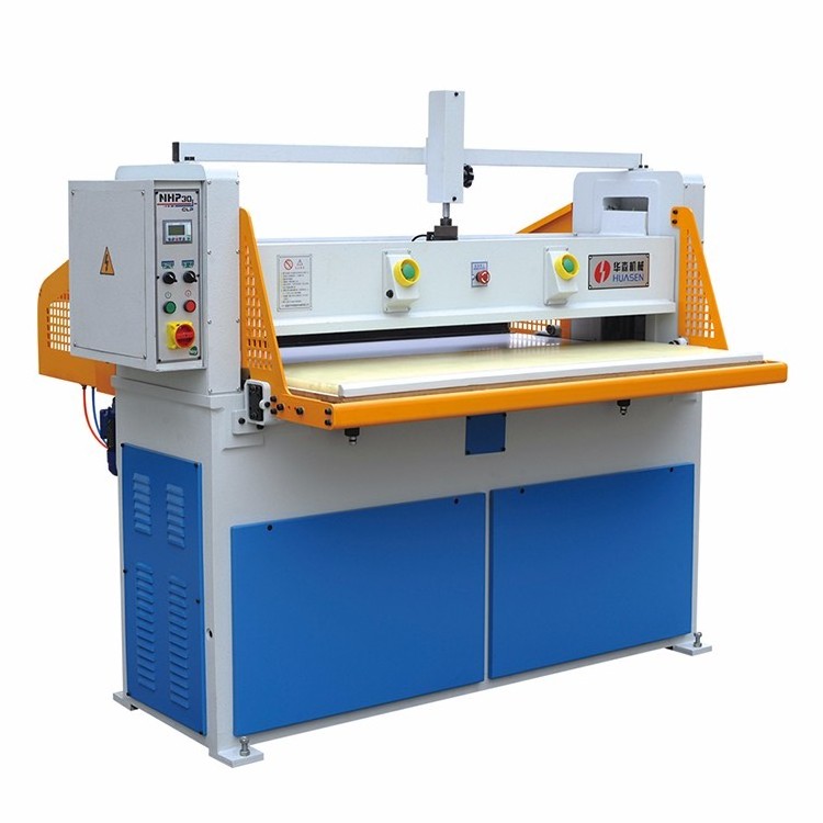 Full hydraulic rubber slipper and shoe soles cutting making machine