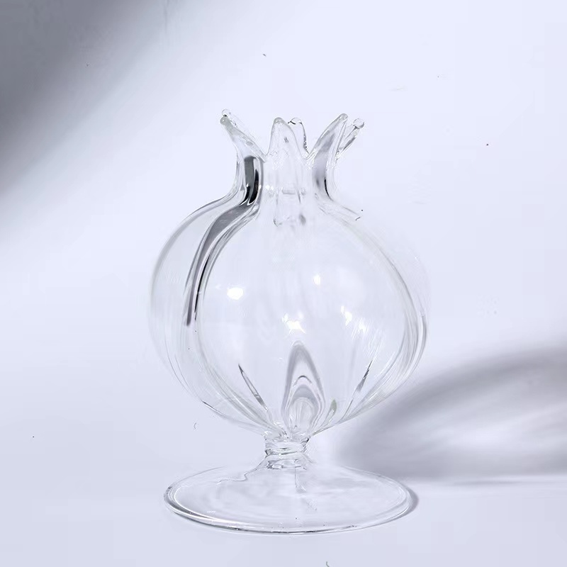 OEM Handmade Tabletop Decoration Clear Borosilicate Rippled Glass Bud Flower Vase with Petals Around The Rim