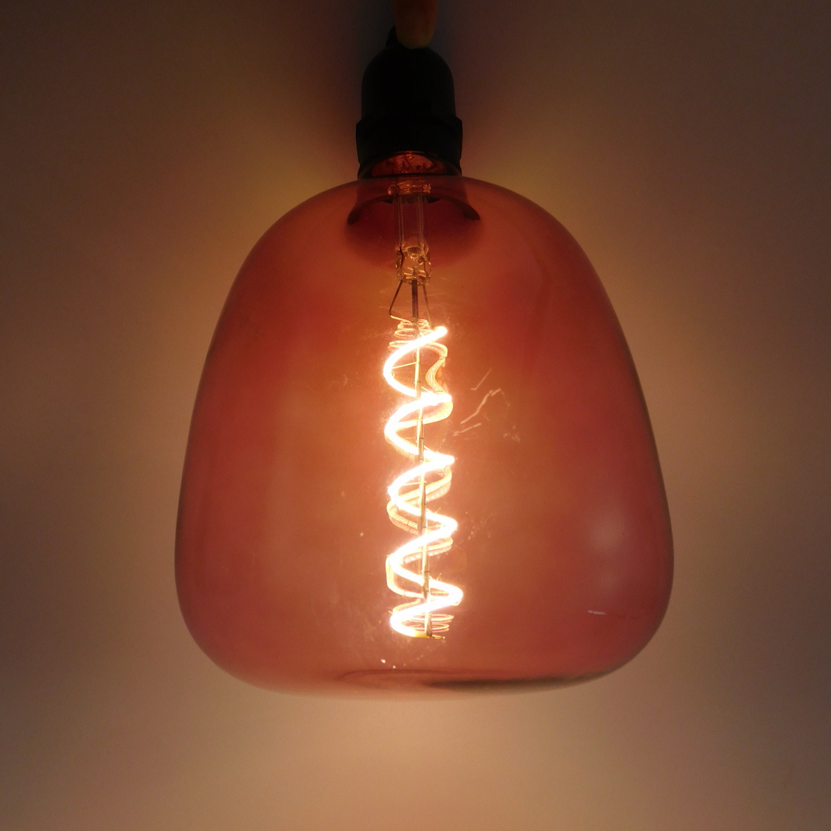 Retro Edison Amber 2200K 2700K Dimmable LED Spiral Decorative Curved Filament LED Bulb