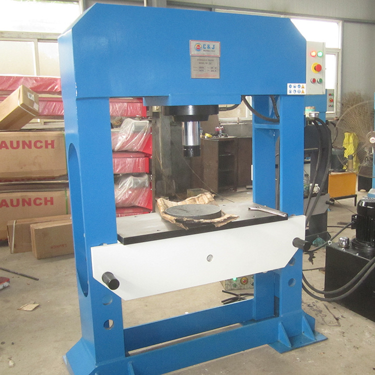 Powder compacting machine column type 30 ton hydraulic press