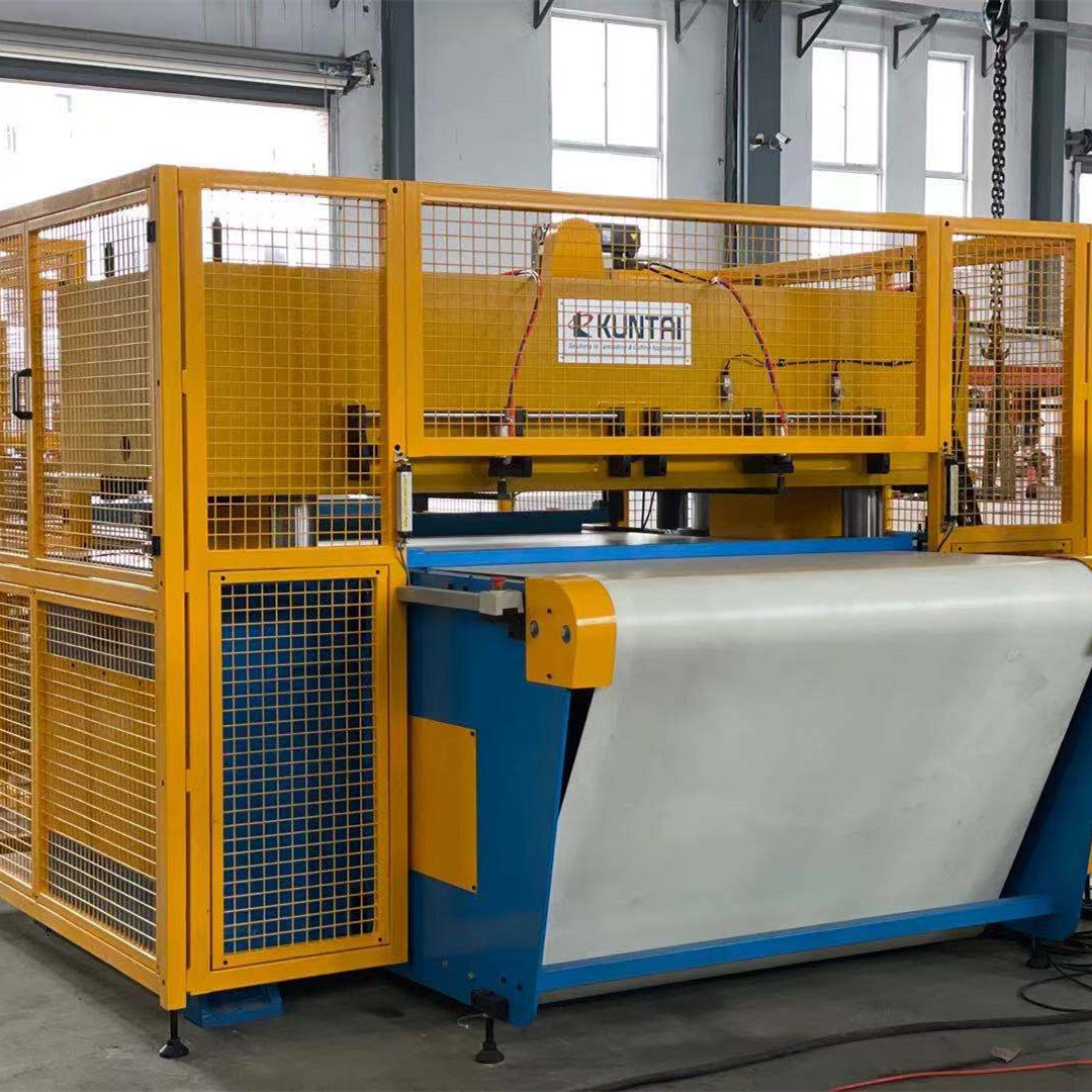 Automatic Polyethylene Foam Die Cutting Machine