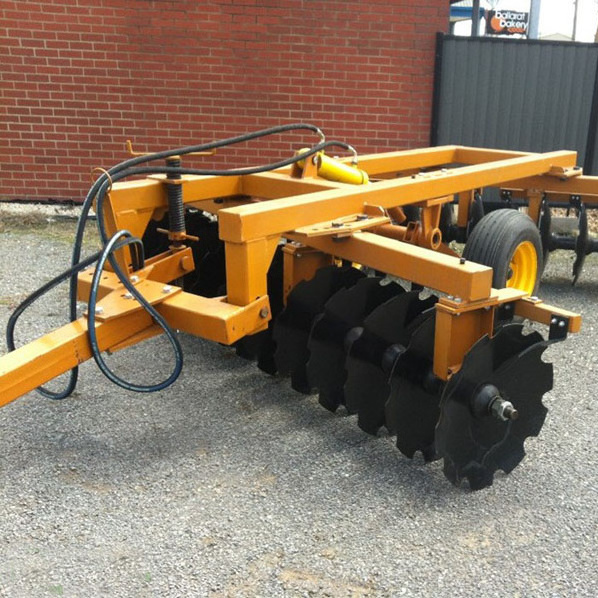 150 HP tractor pull 32 hydraulic offset disc harrow