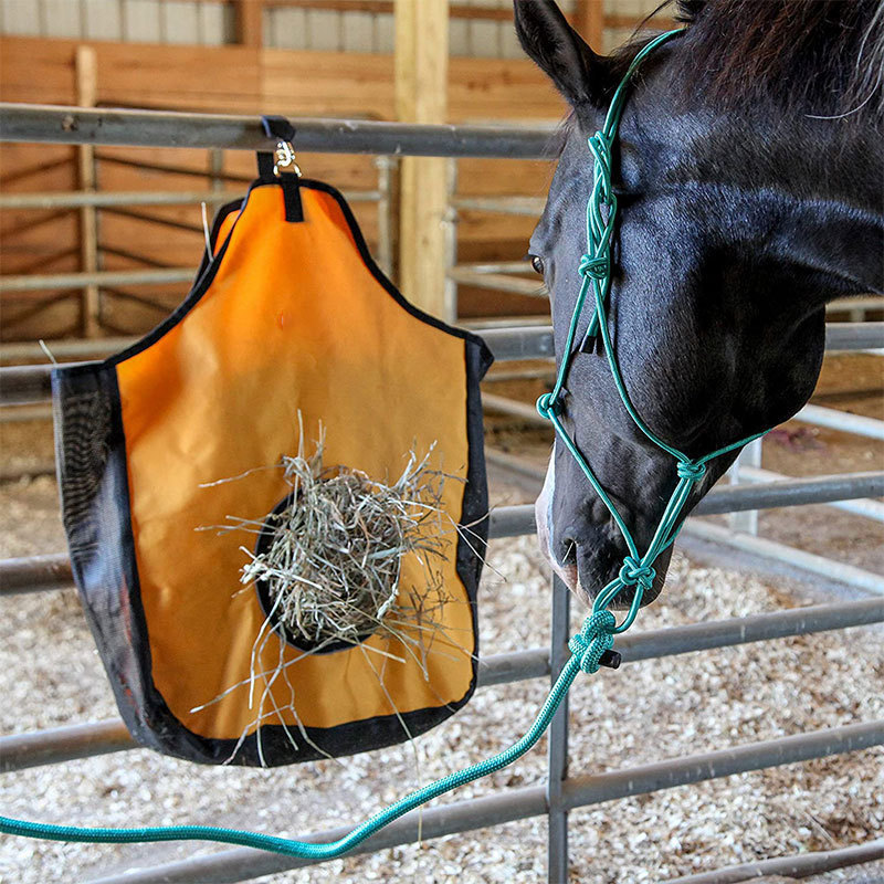 Premium Durable Oxford Cloth Horse Feed Package Bag Horse Hay Bale Bag Feeder Tote Bag For Sheep