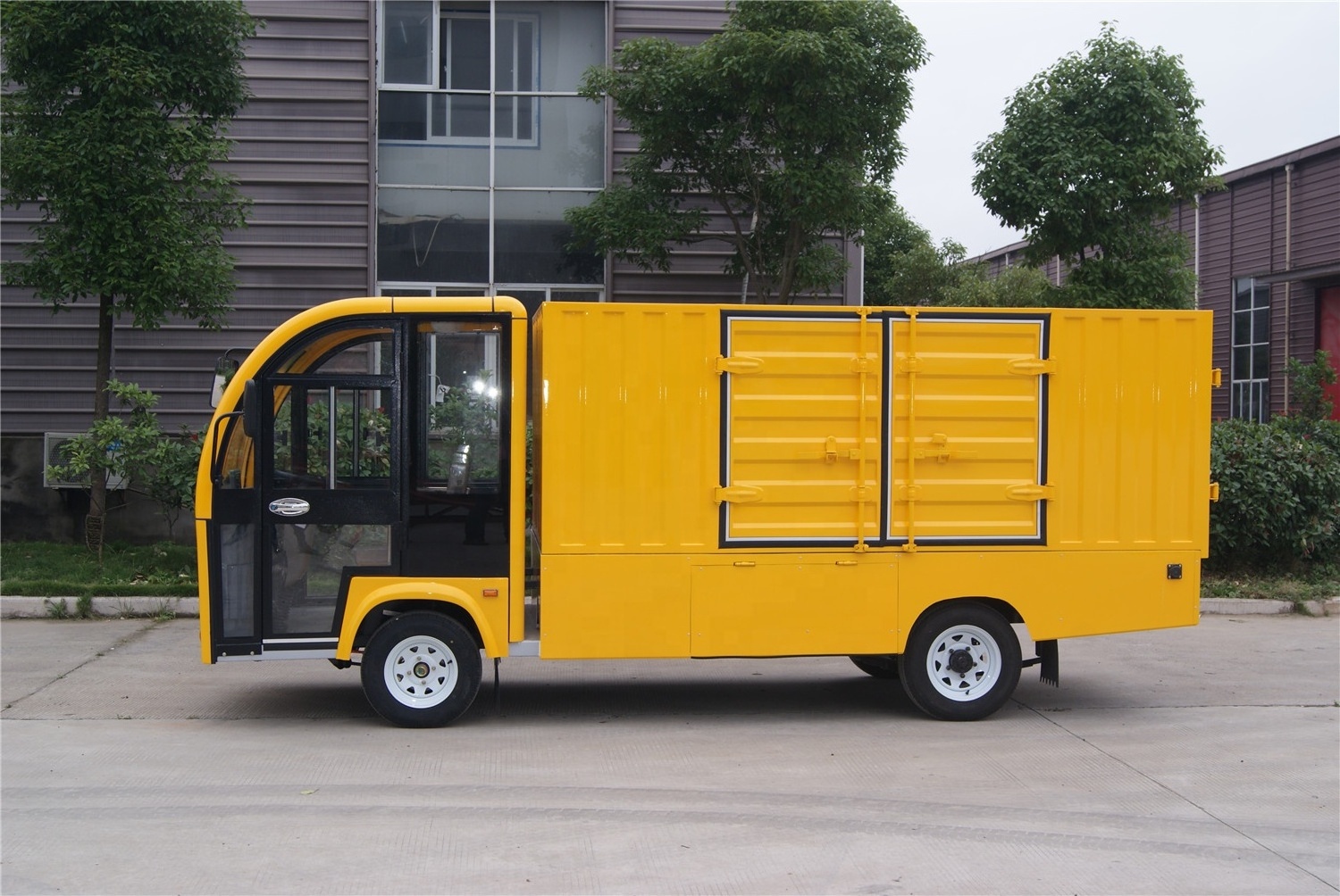 2021 the newest Electric Mini Cargo Transport lorry Box Truck / Electric Van/Express Car