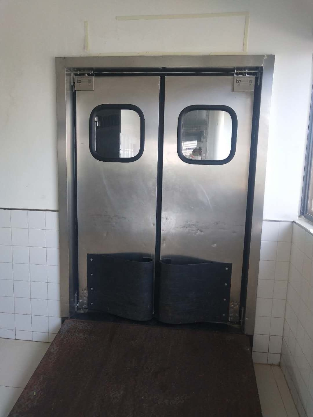 Industrial Warehouse Anti Collision Free Door Heavy Duty Interior ABs Impact Crash Swing Door for Supermarket