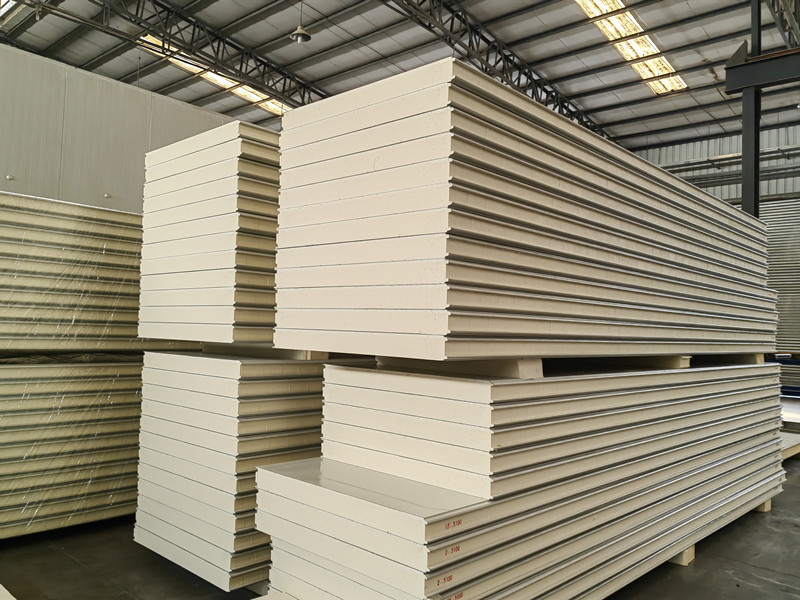 High Quality EPS Sandwich Panel Easy Installation Lightweight Clean Room Sandwich Panel for Wall And Roof