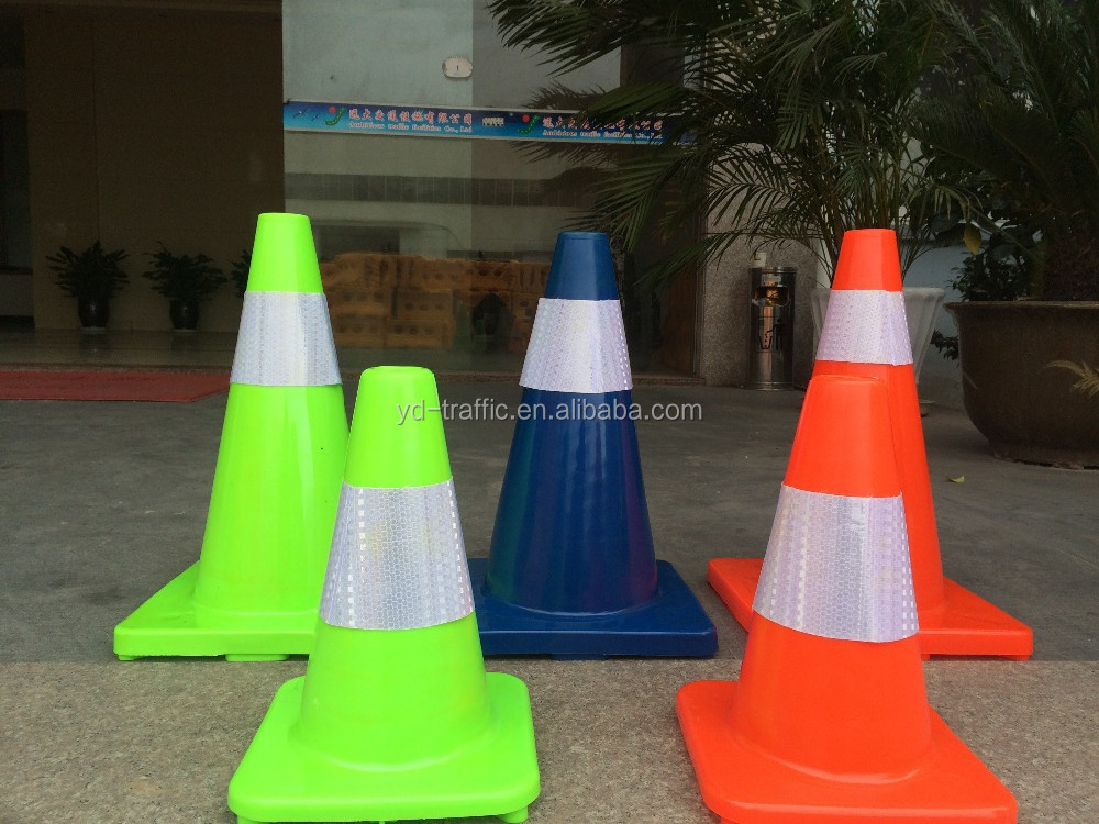 2022 hot sale PVC traffic cone factory price traffic cone used for crossing road 450 700 900 mm PVC cone