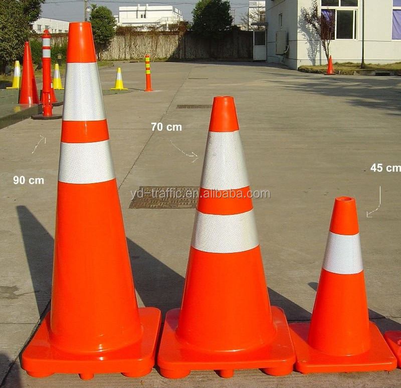 2022 hot sale PVC traffic cone factory price traffic cone used for crossing road 450 700 900 mm PVC cone