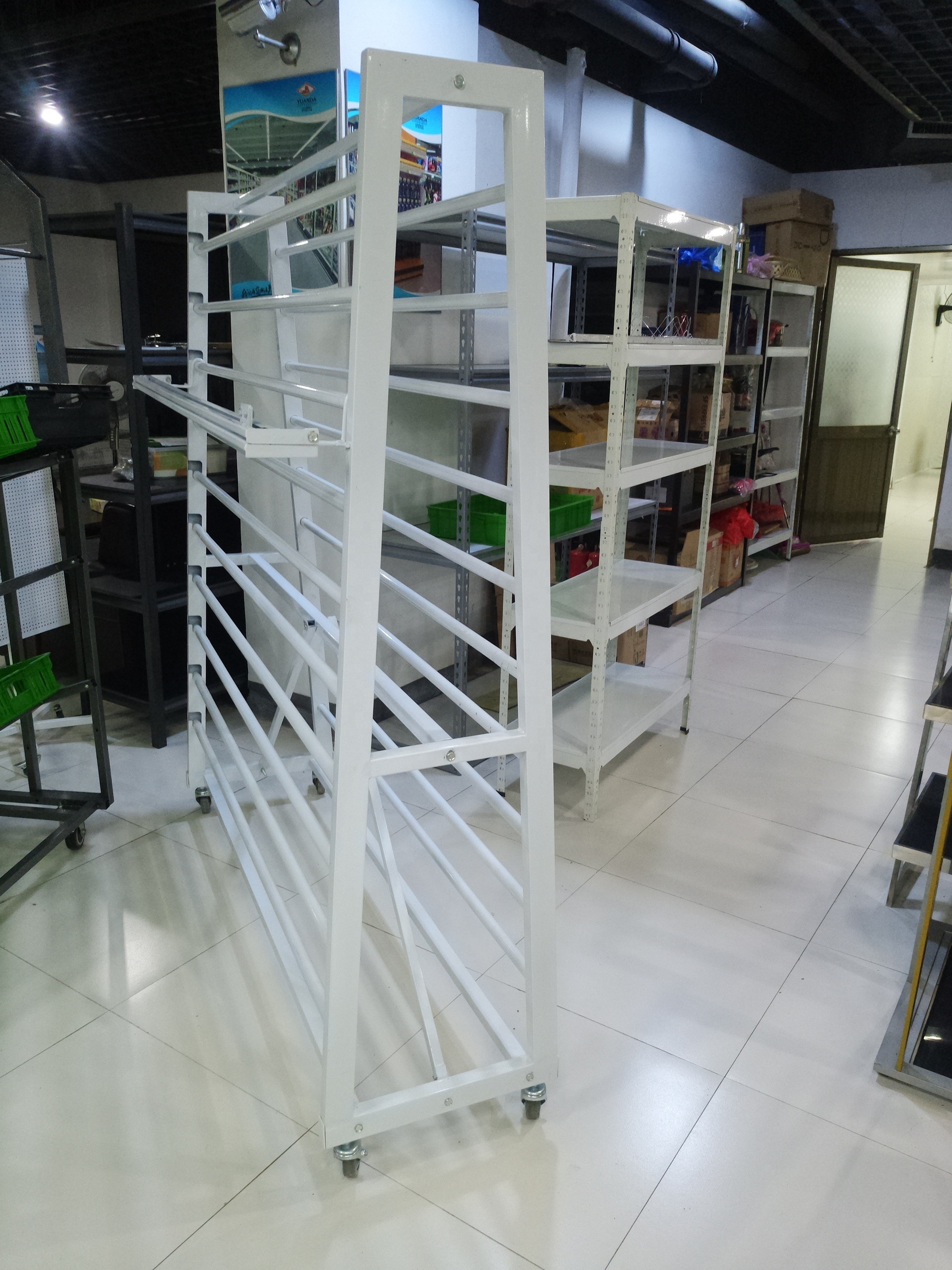 Textile Display Racks/Fabric Roll Display Hangers /Cloth Stands Racks