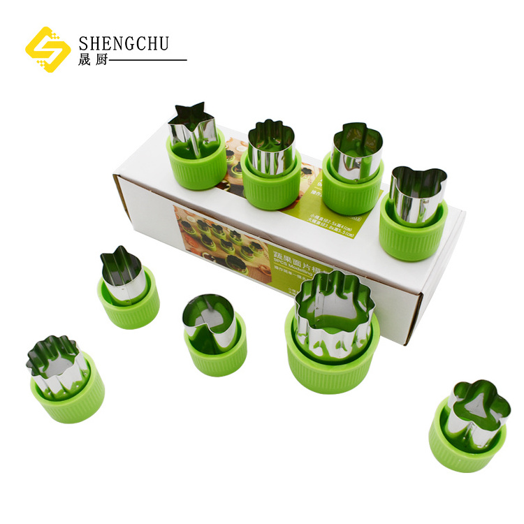 kitchen gadget Stainless steel cookie cutter 9 pieces vegetable Fruit cutters with plastic handle